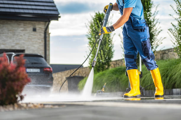 Best Pool Deck Cleaning  in Maggie Valley, NC